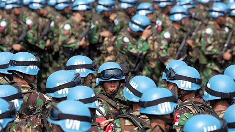 UN Truppen sollen Mädchen zum Sex mit Hund gezwungen haben Abendzeitung München