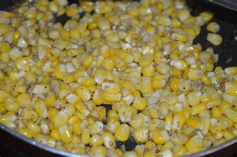 How To Make Crunchy Buttered Sweet Corn In Minutes Delishably