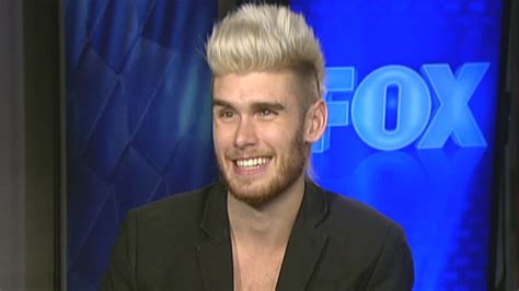 Christian singer Colton Dixon recalls faltering faith on 'American Idol ...