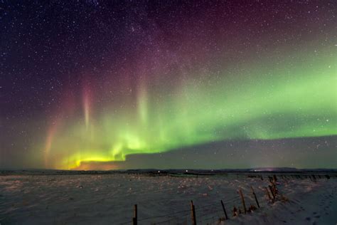 27 Photos That Capture The Magic Of The Northern Lights In Iceland