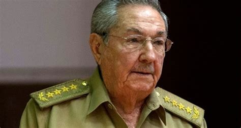 Ra L Castro Denunci Que Ee Uu Estrecha El Cerco Sobre Cuba