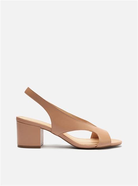 Sandália Nude Salto Bloco Slingback Arezzo