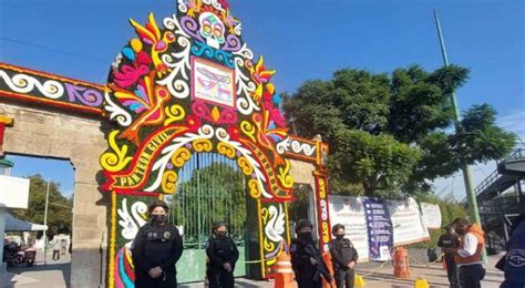 Más de 81 mil personas asisten a panteones de la CDMX