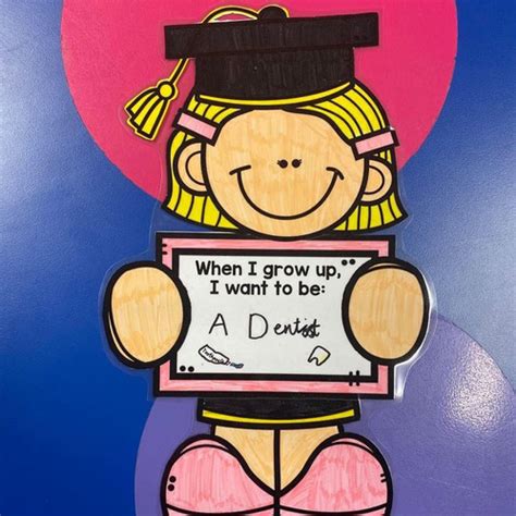 End of Year Graduation Craft Activity | Miss Resourcefulness