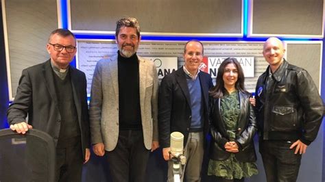 Cento Puntate Per Anima Latina Il Vademecum Per Latinisti Di Radio Vaticana