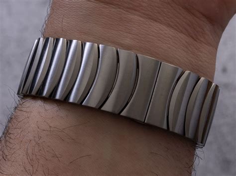 Hands On Ikepod Horopod Watches Designed By Adrian Buchmann Ablogtowatch