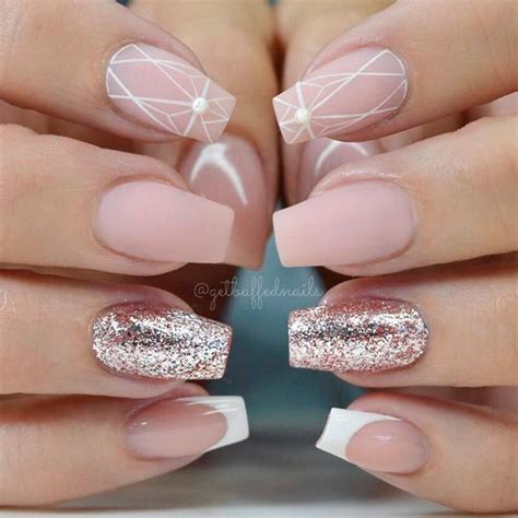 Nude Nails With Glitter To Try In 2024 Unghie Idee Unghie Graziose