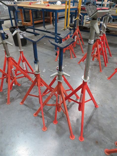 Rigid adjustable pipe stands Auction (0606-3024591) | Grays Australia