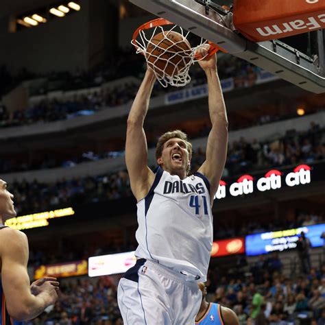 Dirk Nowitzki Dunk