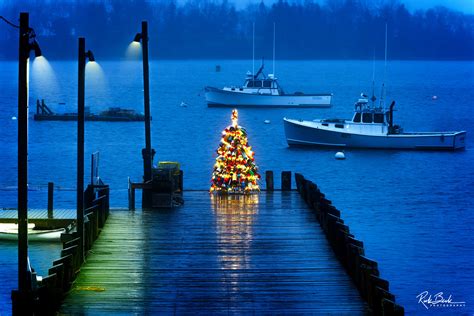 Christmas in the Harbor | Friendship, Maine | Rick Berk Fine Art ...