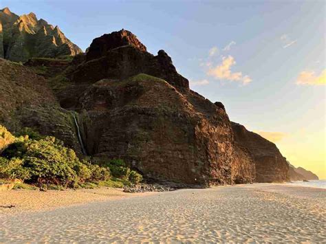 Backpacking The Napali Coast The Ultimate Guide To The Kalalau Trail