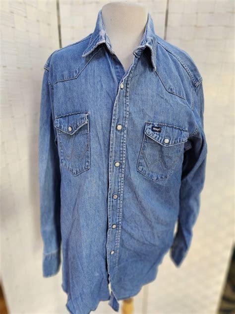 Vintage Wrangler Denim Shirt Pearl Snaps Western Style - Gem