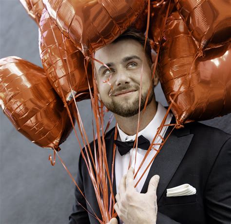 Harry Jowsey Of Too Hot To Handle Wants You To Know He S 65