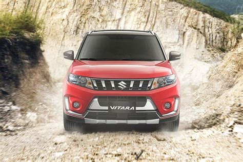 Suzuki Vitara Interior & Exterior Images, Colors & Video Gallery ...