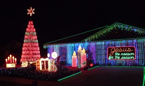 Outrageous Christmas Light Displays That Win Christmas