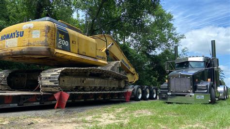 Hauling Komatsu Excavator Rgn Lowboy Trucking Kenworth With Loud 8in