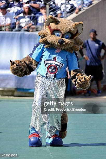 Mascot T Rac Photos and Premium High Res Pictures - Getty Images