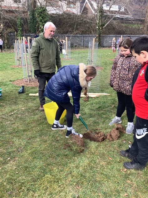 Cwmafan Primary On Twitter Year 5 Orchard Planting