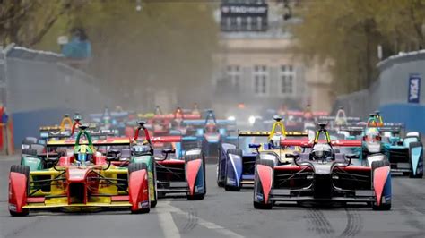 Mengenal Lebih Dekat Balapan Formula E Ragam Bola