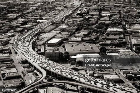 La Traffic Jam Photos and Premium High Res Pictures - Getty Images