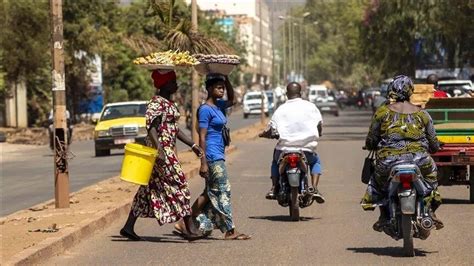 Mali Fin De La Transition La Classe Politique D Nonce Le Silence Des