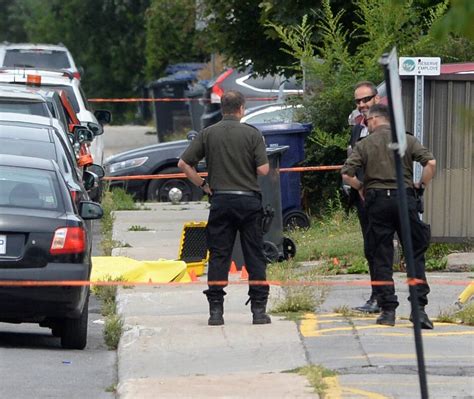 Meurtre à Laval Criblé De Balle En Pleine Rue Tva Nouvelles