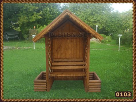 Небольшая уютная садовая беседка из дерева | Беседка Летняя | где ...