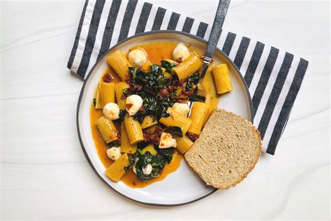 Sun Dried Tomato Kale Rigatoni Ends Stems With Chef Alison