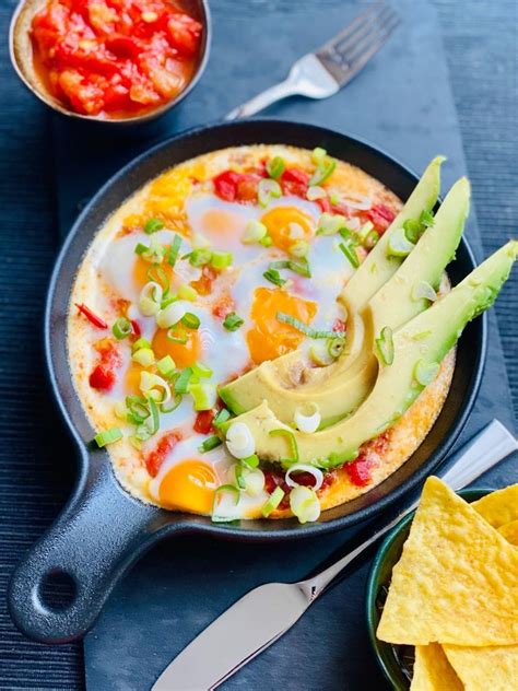 Mexican Shakshuka Cu Oua De Prepelita Inspiratie La Fix