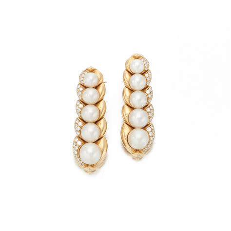 Pair Of Cultured Pearls And Diamonds Earrings Paio Di Orecchini Con