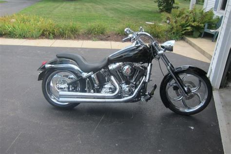 Buy Custom Harley Davidson Deuce FXSTD on 2040motos