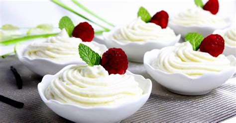 Mousse de vainilla Postres Fáciles y Ricos