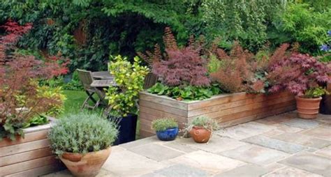 17 Fantastic Terraced Flower Garden Ideas