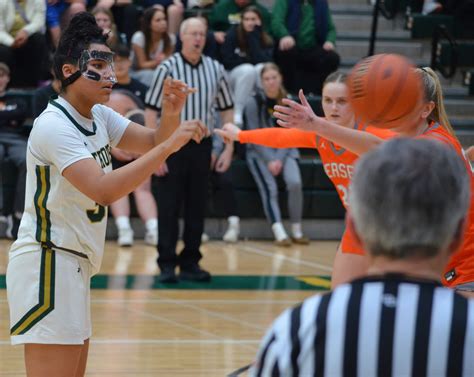 Klatt Moves To No. 2 All-Time in Scoring For Stevenson - Journal ...