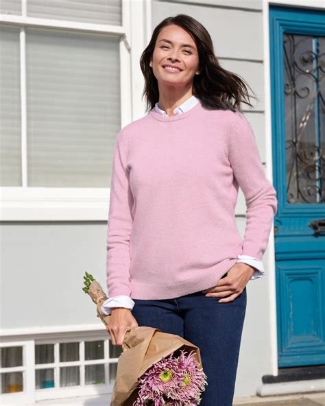 Rose Bud Pure Lambswool Womens Lambswool Crew