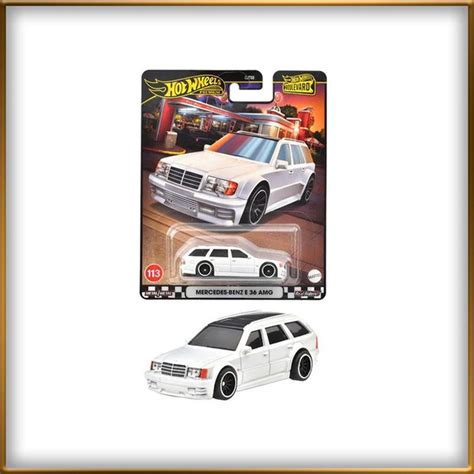 Машинка Mattel Hot Wheels Premium Boulevard GJT Mercedes Benz E