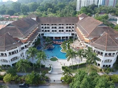 The Orient Star Resort Lumut - Cheapest Prices on Hotels in Lumut ...