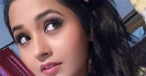 Kajal Raghwani Wallpaper Bikini Bra Hot Sexy Actress Model Images Pics HD Wallpaper Sms