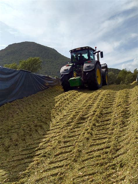 How to pack my silage efficiently? What’s the optimal weight to place ... 