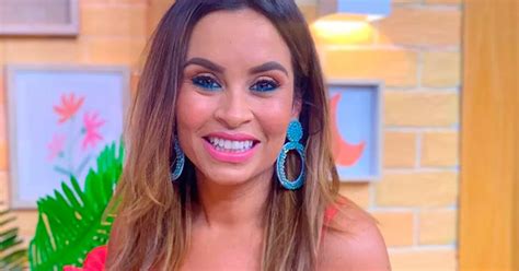 Ethel Pozo lució sexy bikini en su viaje a Máncora América Televisión