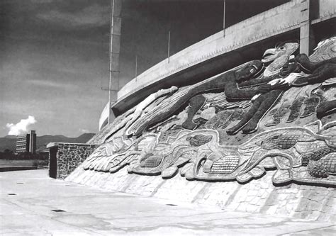 - unavidamoderna: Detalle de la fachada, Estadio...