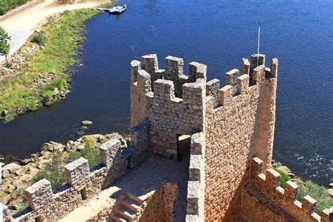 Private Knights Templar Full Day Tour To Tomar Almourol Castle And