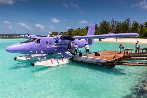 8Q TMB DHC6 De Havilland Canada DHC 6 300 Twin Otter Floats