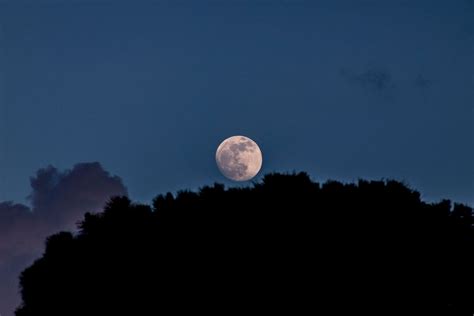 Toma Aire Para Descubrir Cu L Es El Verdadero Origen De La Luna