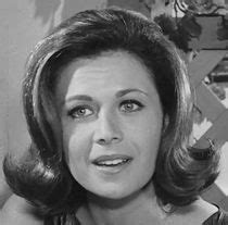 jan shutan net worth