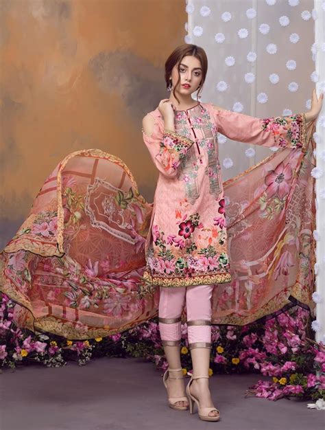 Khas Luxury Eid Lawn Suits Designs Collection Eid Outfits