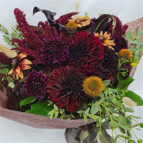 Gothic Bouquet - Decadent, Dark & Mysterious Florals – The Flower Factory
