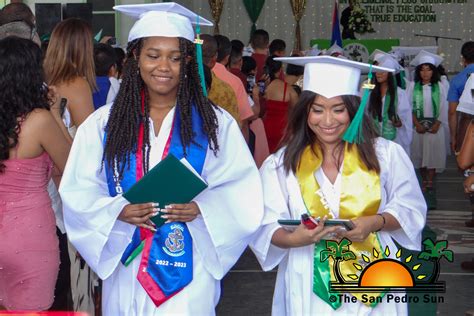 SPHS honors senior students at their 2023 graduation ceremony - The San ...