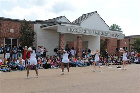 Murphy's News: I Love My School! Highland Elementary