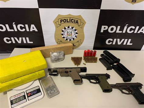 Polícia Civil desvenda esquema de envio de drogas e celulares a